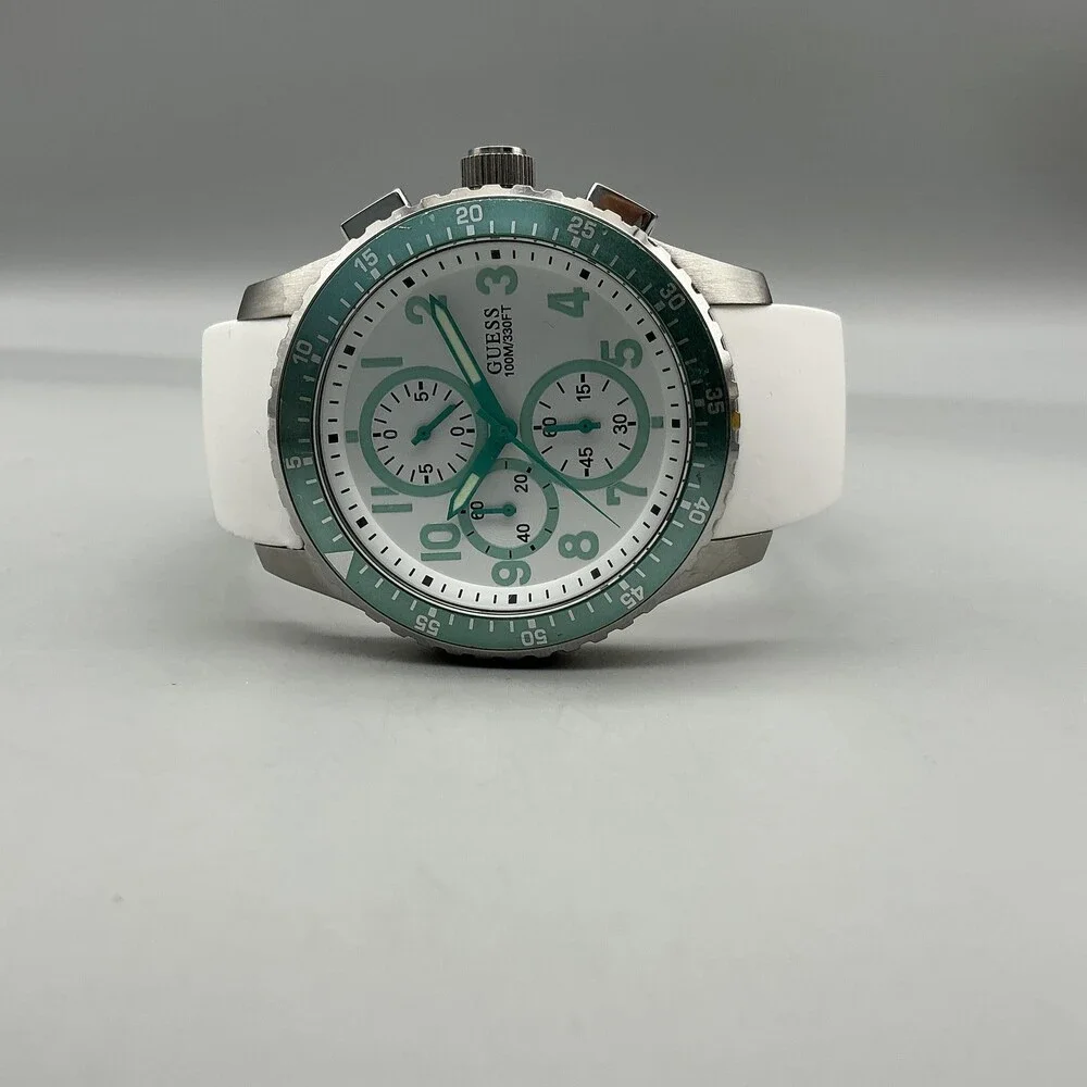Guess Mens Watch 44mm White Green Dial White Silicone Chronograph New Battery
